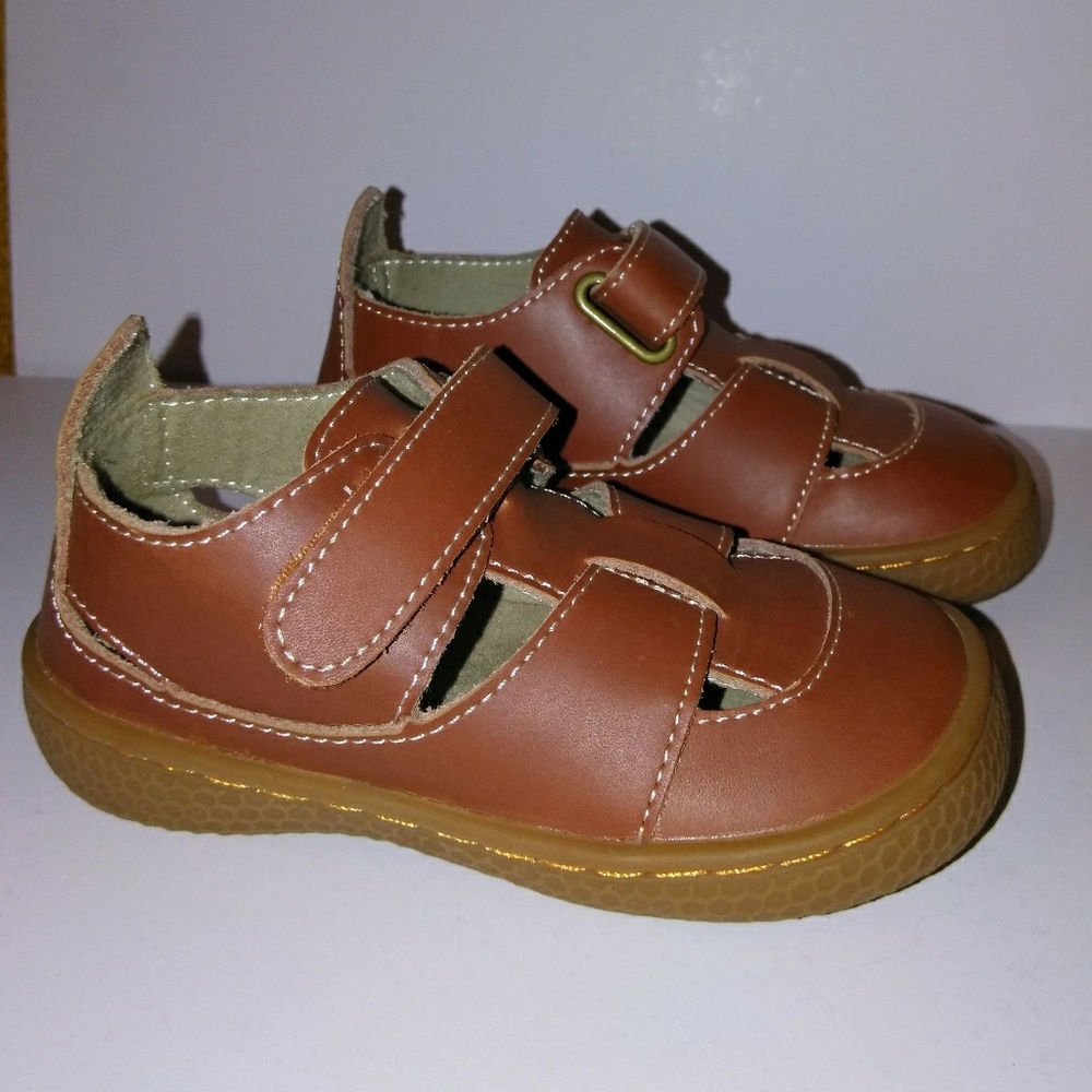 Livie and Luca Captain Size 6